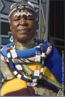 frica do Sul<br/>Esther Mahlangu (pintora)